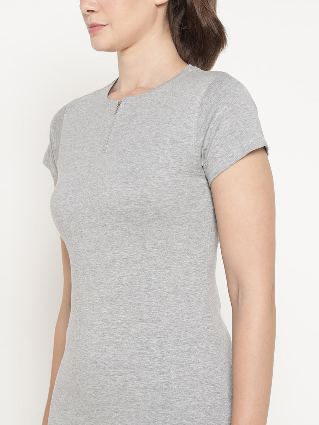 Ap'pulse Women's Short Sleeve Round Neck Zipper Tshirt