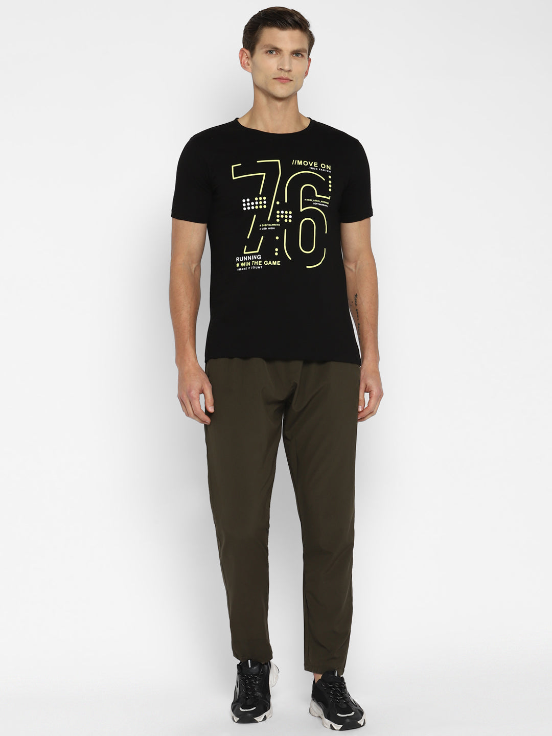 Ap'pulse Men's Short Sleeve Round Neck Printed Tshirt